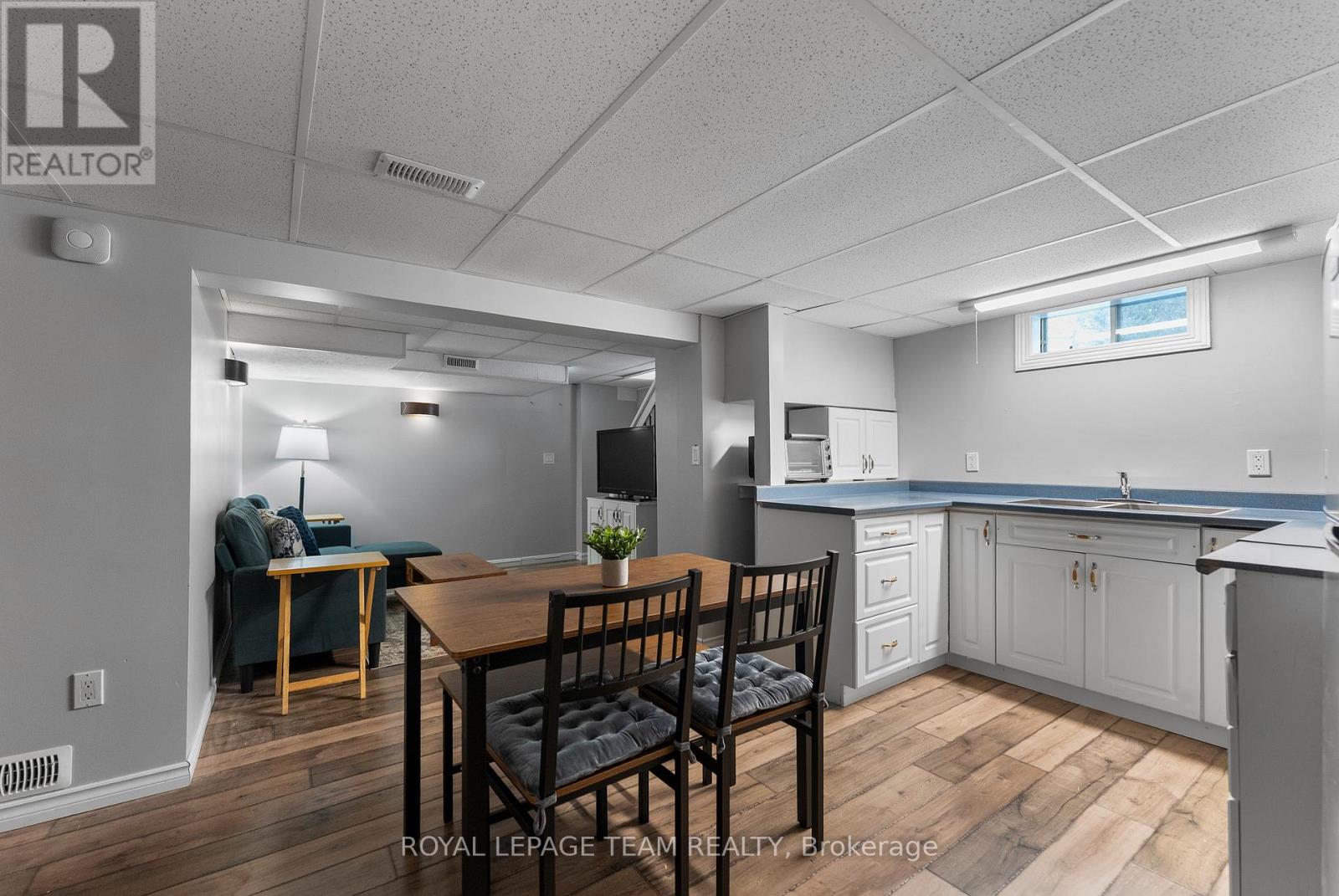 612 Karen Street, Laurentian Valley, Ontario  K8A 4Y9 - Photo 14 - X12561136