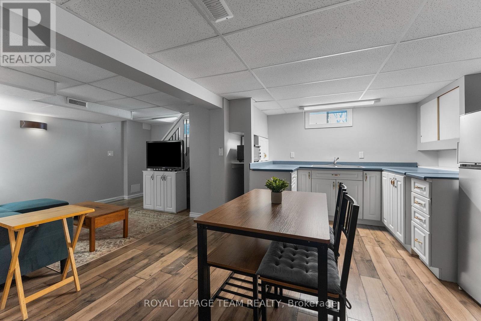 612 Karen Street, Laurentian Valley, Ontario  K8A 4Y9 - Photo 15 - X12561136