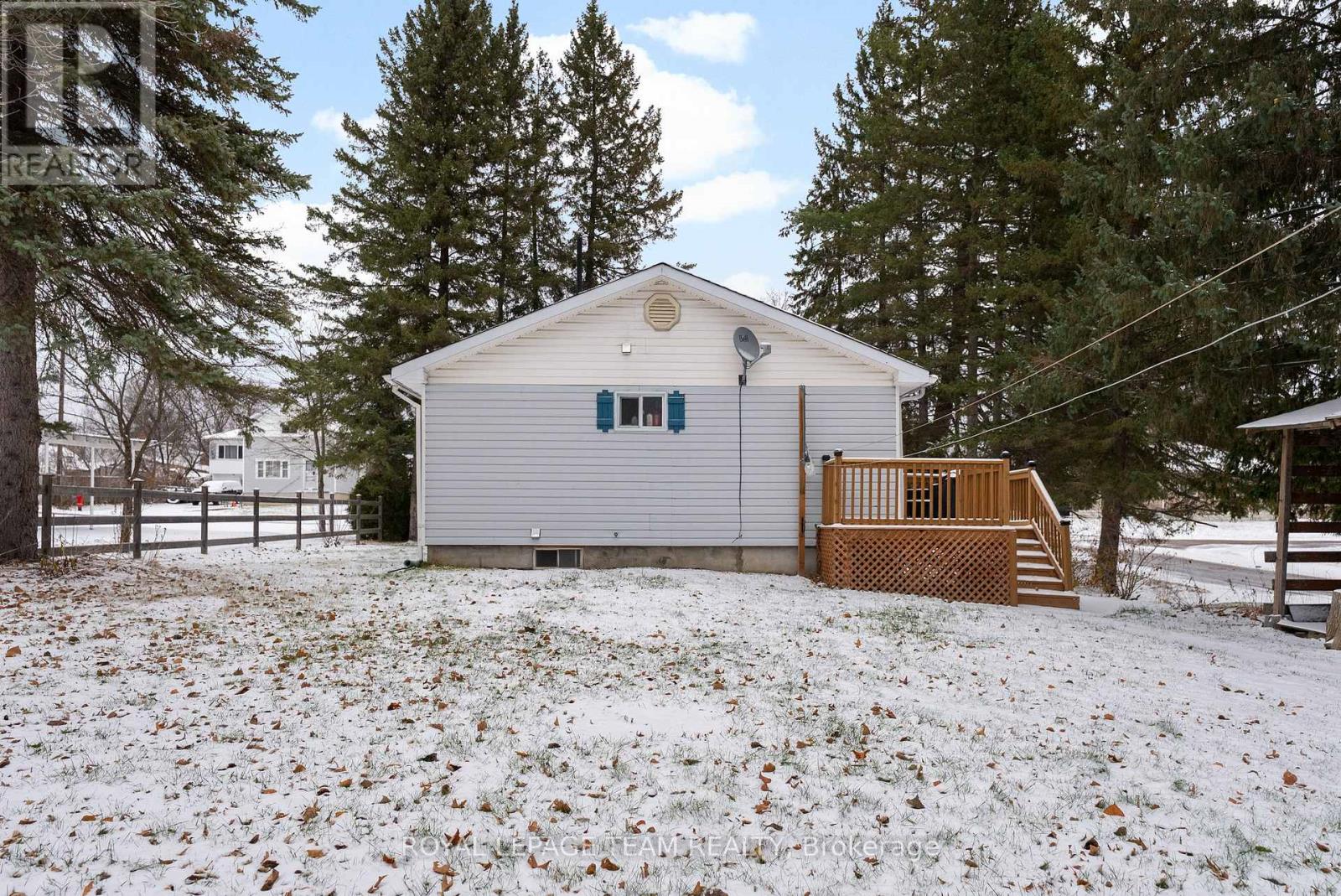 612 Karen Street, Laurentian Valley, Ontario  K8A 4Y9 - Photo 6 - X12561136