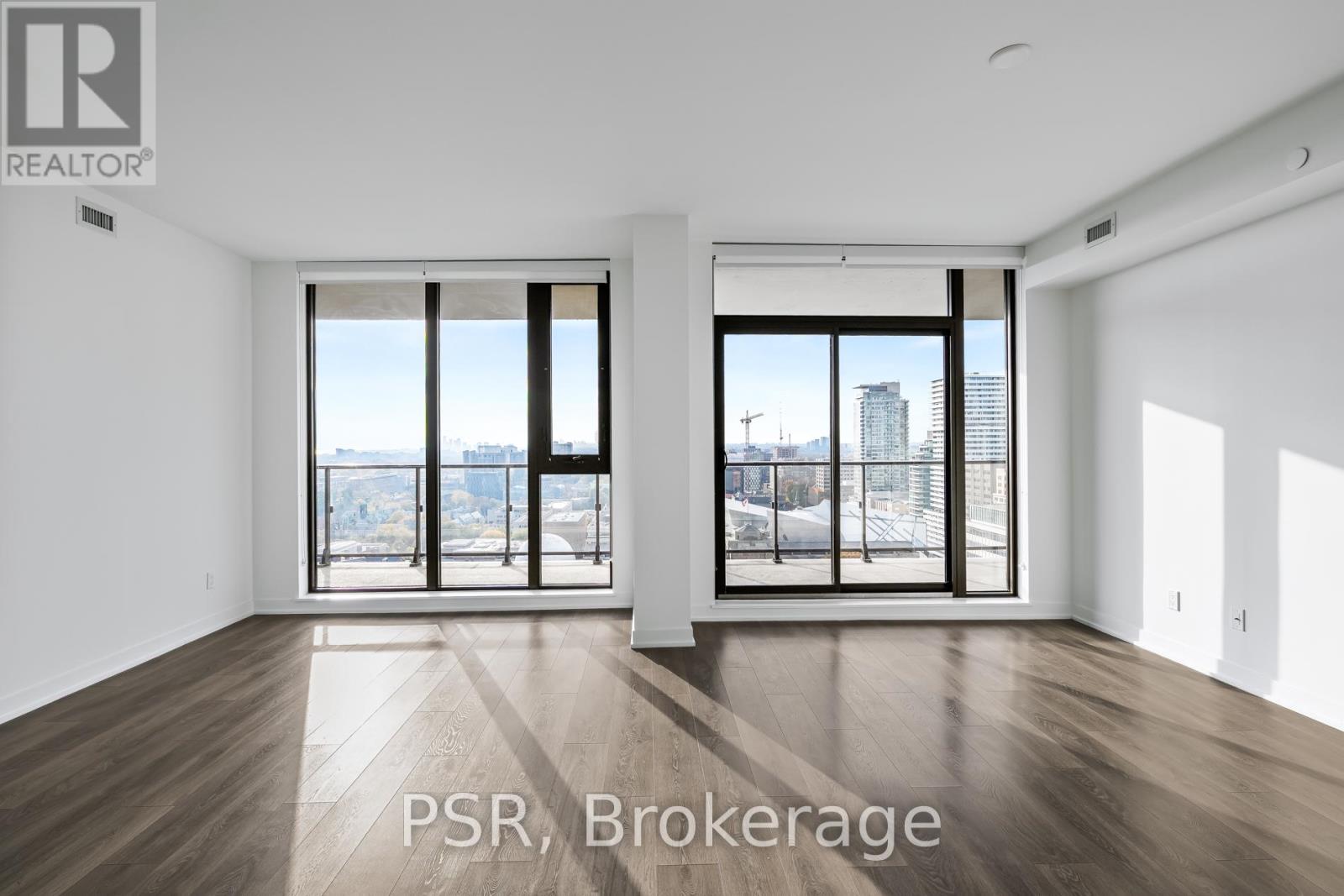 2207 - 2 St Thomas Street, Toronto, Ontario  M5S 2Z1 - Photo 10 - C12514916