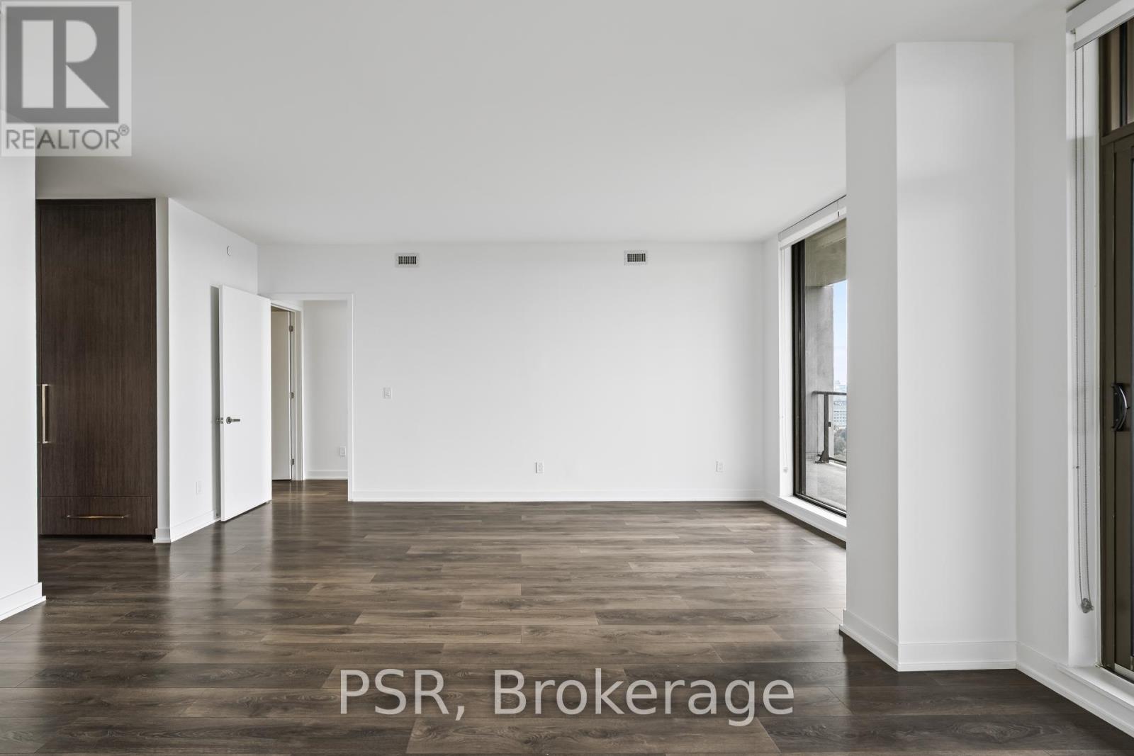 2207 - 2 St Thomas Street, Toronto, Ontario  M5S 2Z1 - Photo 12 - C12514916