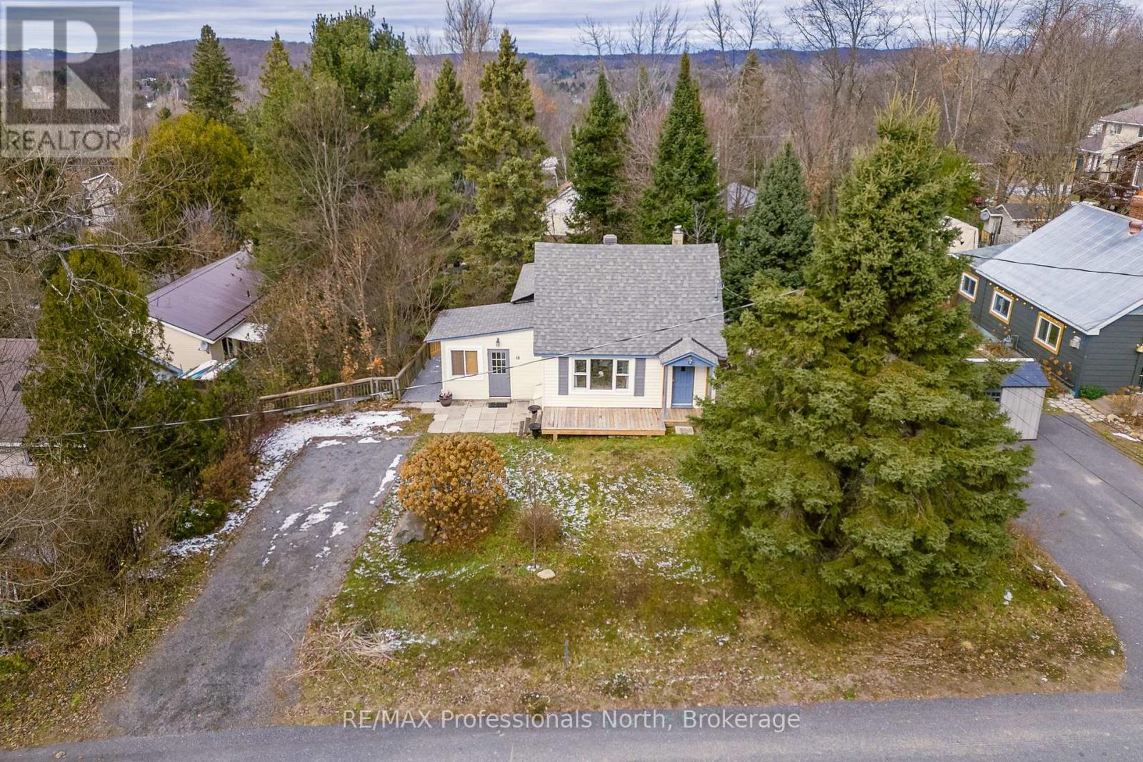 18 George Street, Huntsville, Ontario P1H 1T9 - Photo 29 - X12561118