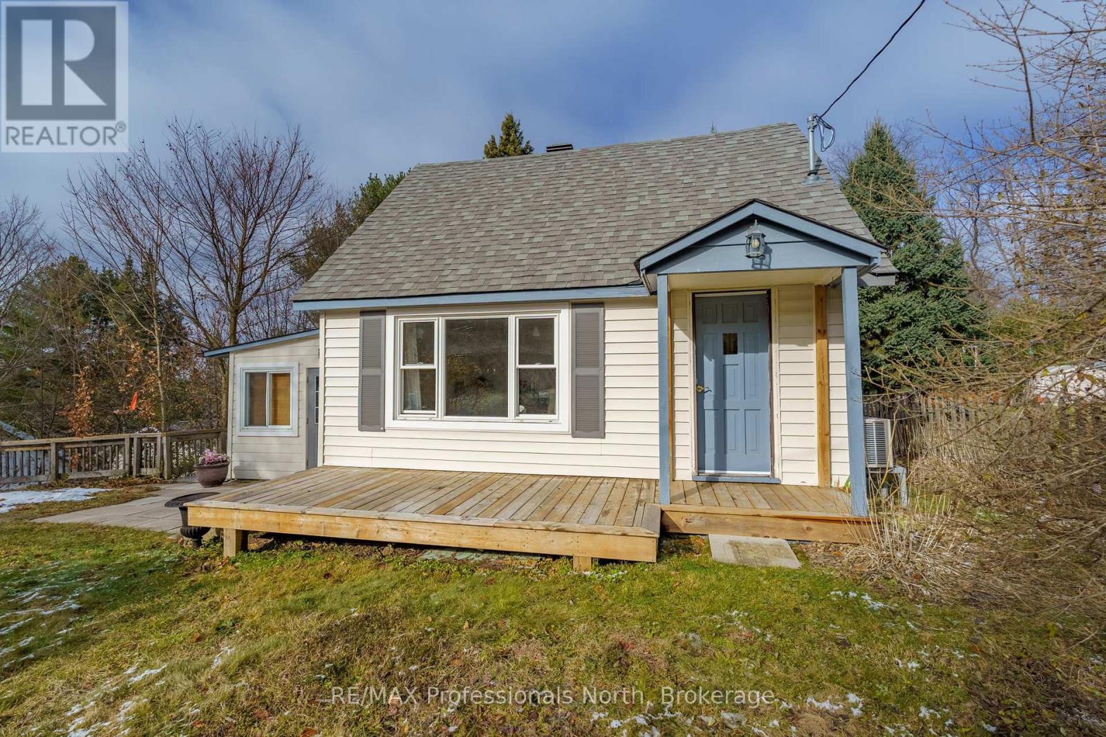 18 George Street, Huntsville, Ontario P1H 1T9 - Photo 3 - X12561118