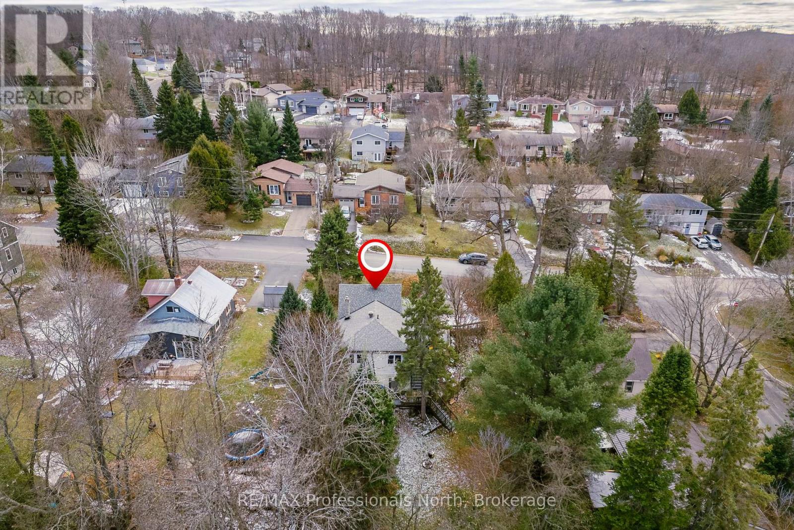 18 George Street, Huntsville, Ontario P1H 1T9 - Photo 32 - X12561118
