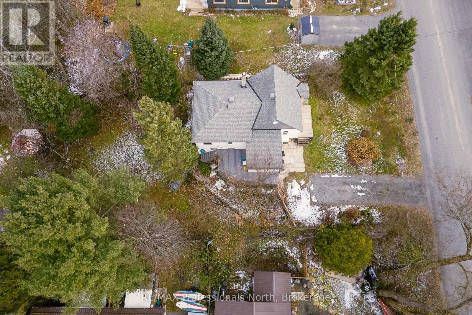 18 George Street, Huntsville, Ontario P1H 1T9 - Photo 43 - X12561118