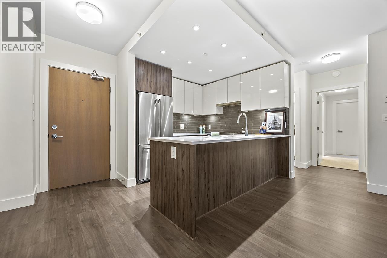 407 258 Nelson's Court, New Westminster, British Columbia  V3L 0J9 - Photo 2 - R3068907