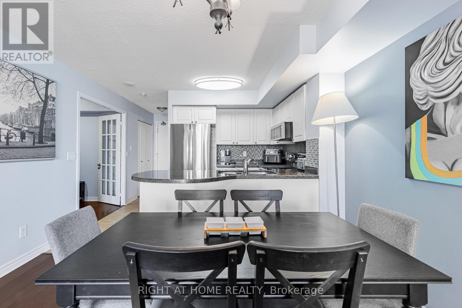 1805 - 17 BARBERRY PLACE, Toronto, Ontario