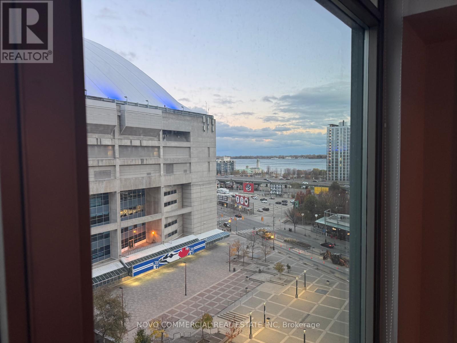 1102 - 81 Navy Wharf Court, Toronto, Ontario  M5V 3S2 - Photo 4 - C12561124