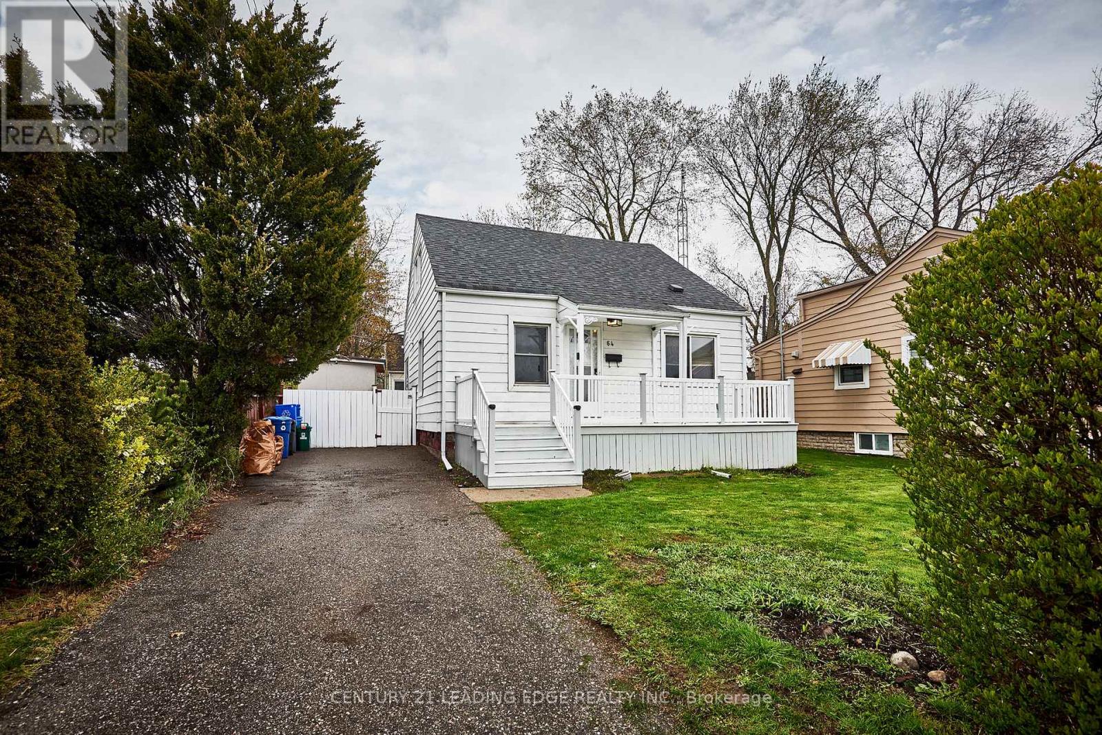 64 CEDAR STREET, Ajax, Ontario