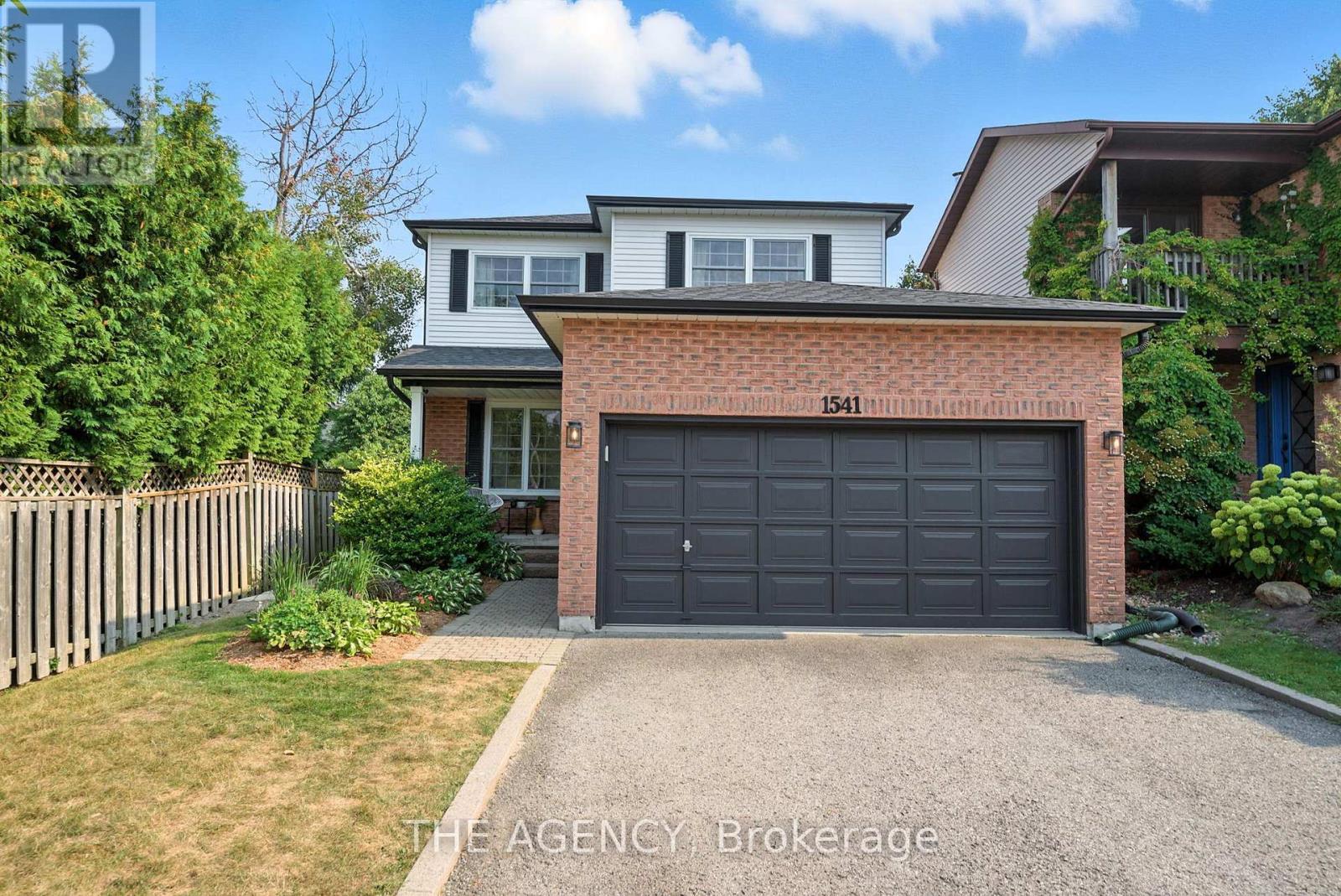 1541 BENTLEY LANE, Pickering, Ontario