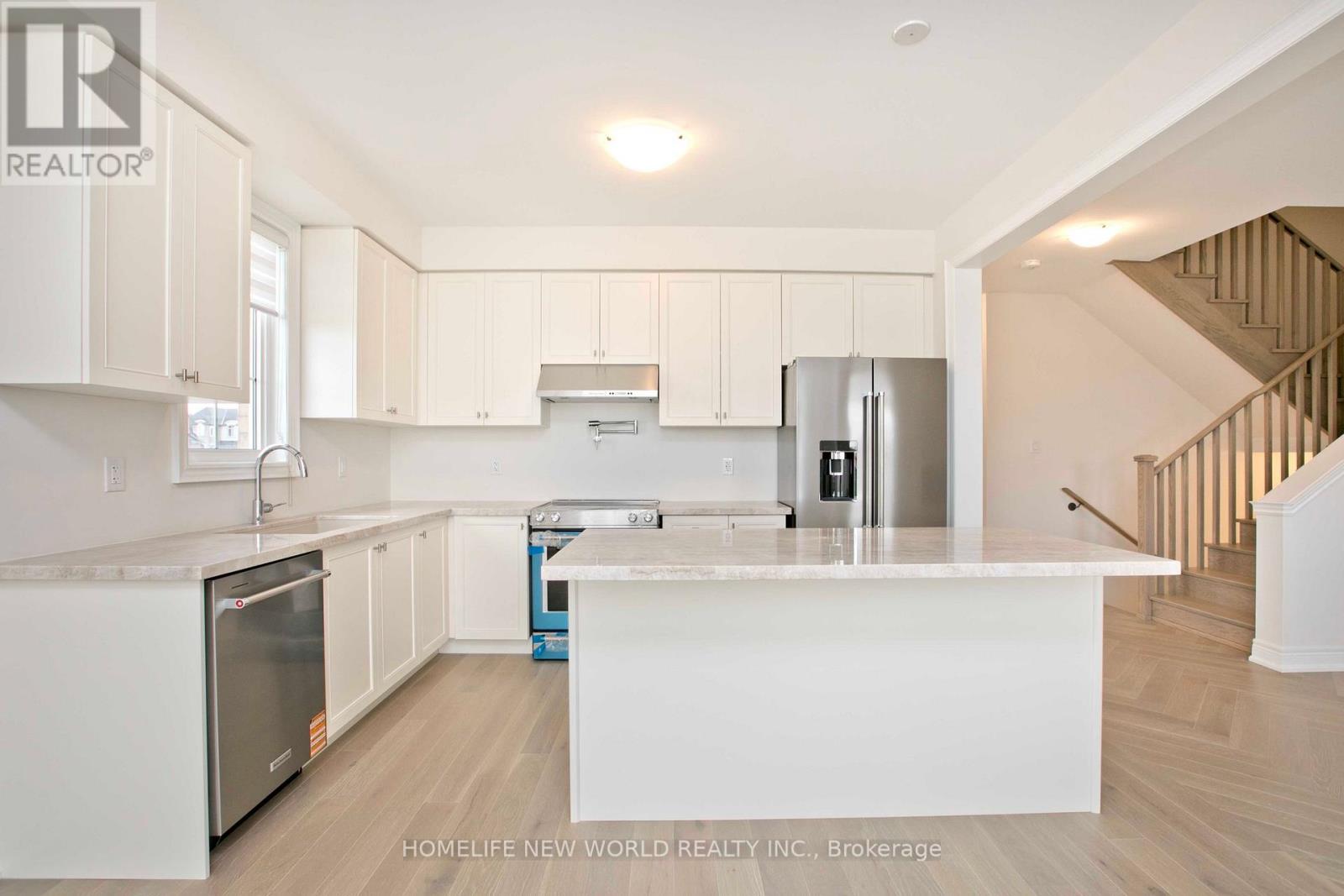 Unknown Address, ,     - Photo 17 - N12561114