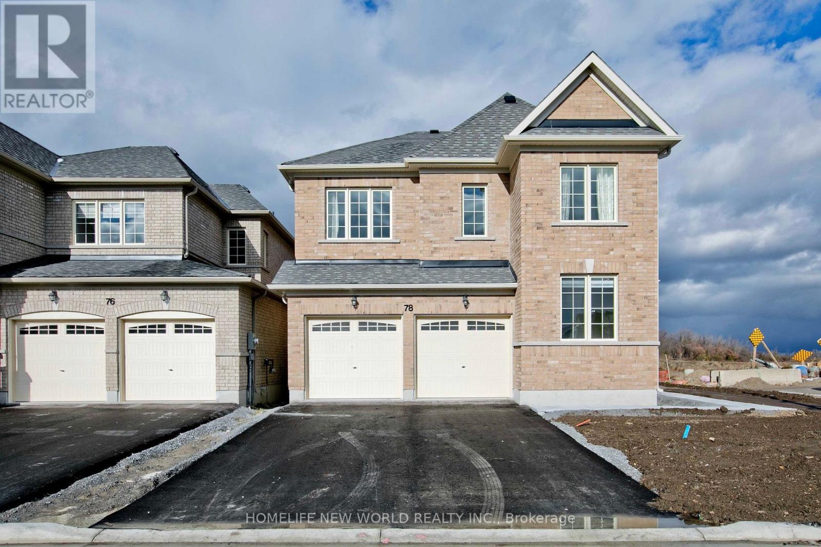 Unknown Address, ,     - Photo 2 - N12561114