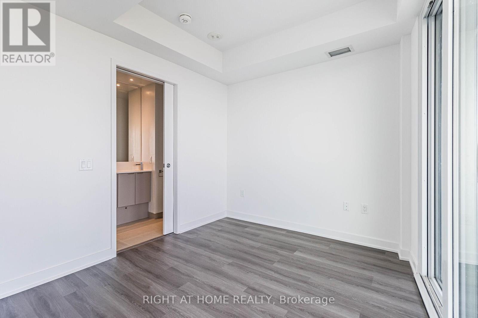 #5109 - 3883 Quartz Road, Mississauga, Ontario  L5B 0M4 - Photo 33 - W12561098