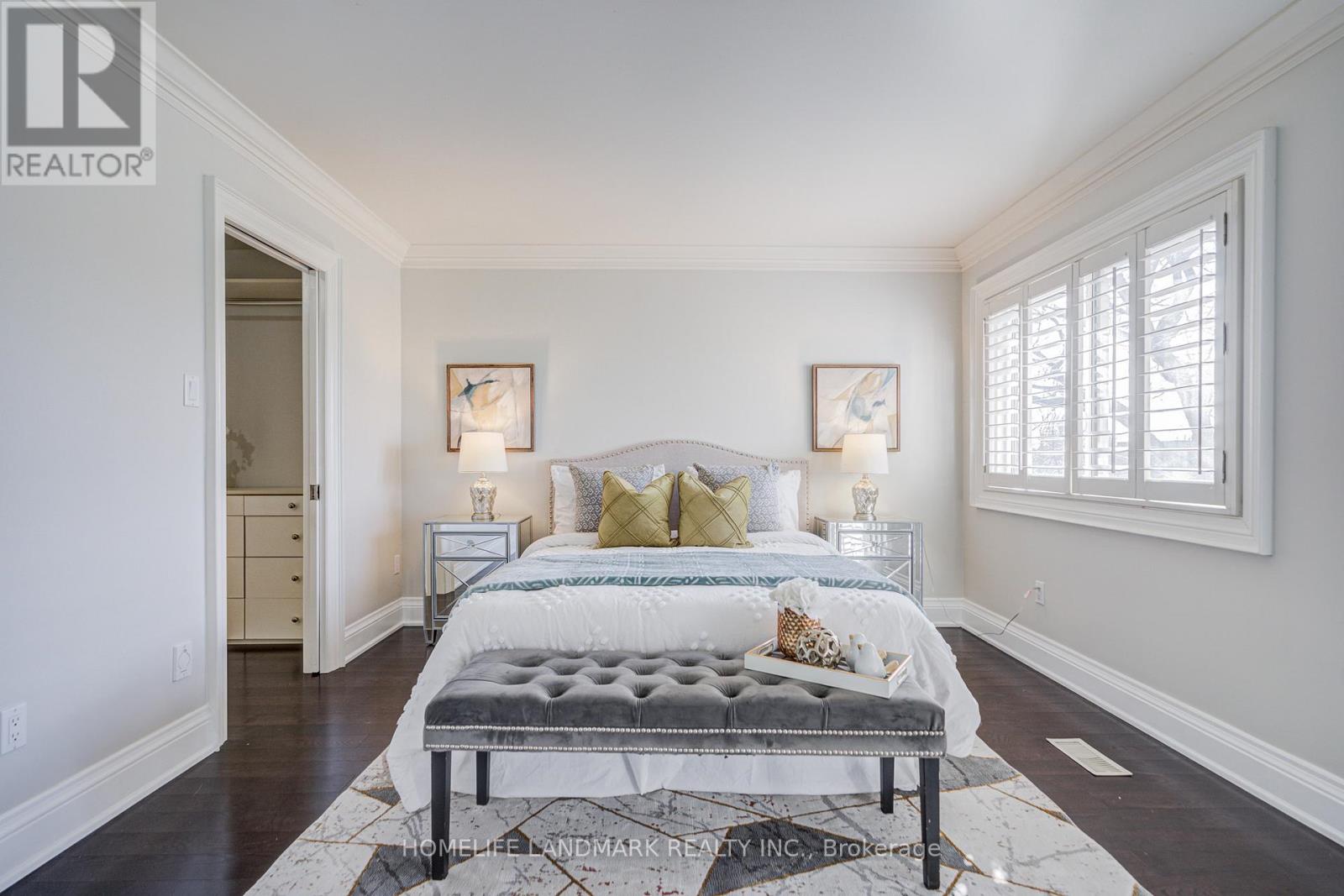 1124 Creekside Drive, Oakville, Ontario  L6H 4Z5 - Photo 23 - W12561100