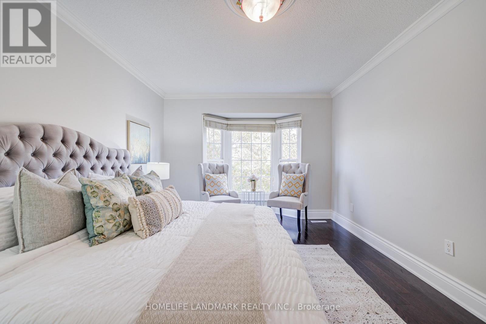 1124 Creekside Drive, Oakville, Ontario  L6H 4Z5 - Photo 34 - W12561100