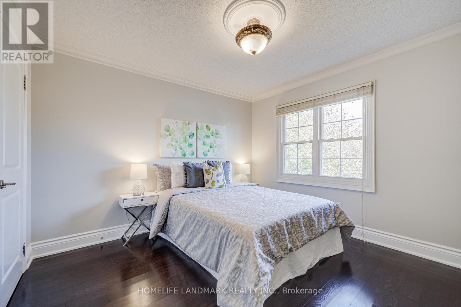 1124 Creekside Drive, Oakville, Ontario  L6H 4Z5 - Photo 36 - W12561100