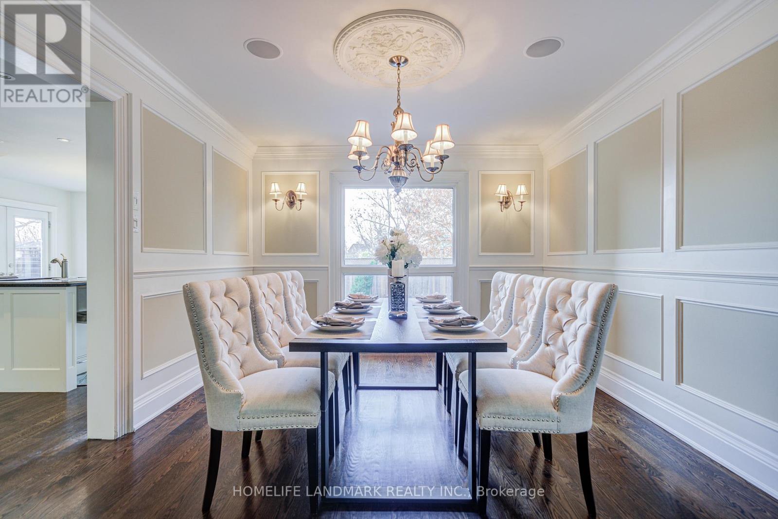 1124 Creekside Drive, Oakville, Ontario  L6H 4Z5 - Photo 9 - W12561100