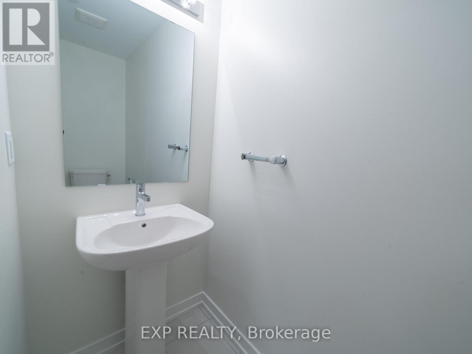 19 - 3566 Colonial Drive, Mississauga, Ontario  L5L 0C1 - Photo 9 - W12561102