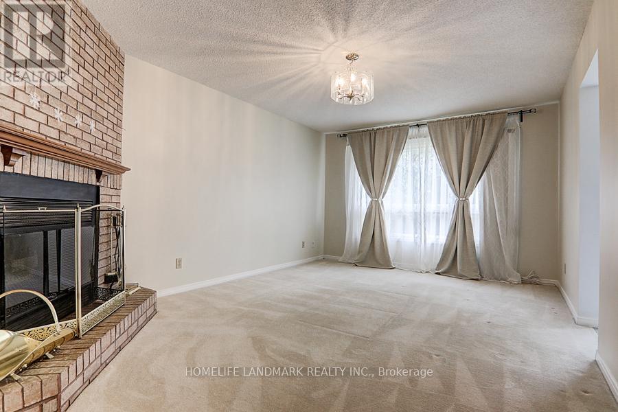 3586 Italia Crescent, Mississauga, Ontario L5B 3T5 - Photo 14 - W12561110