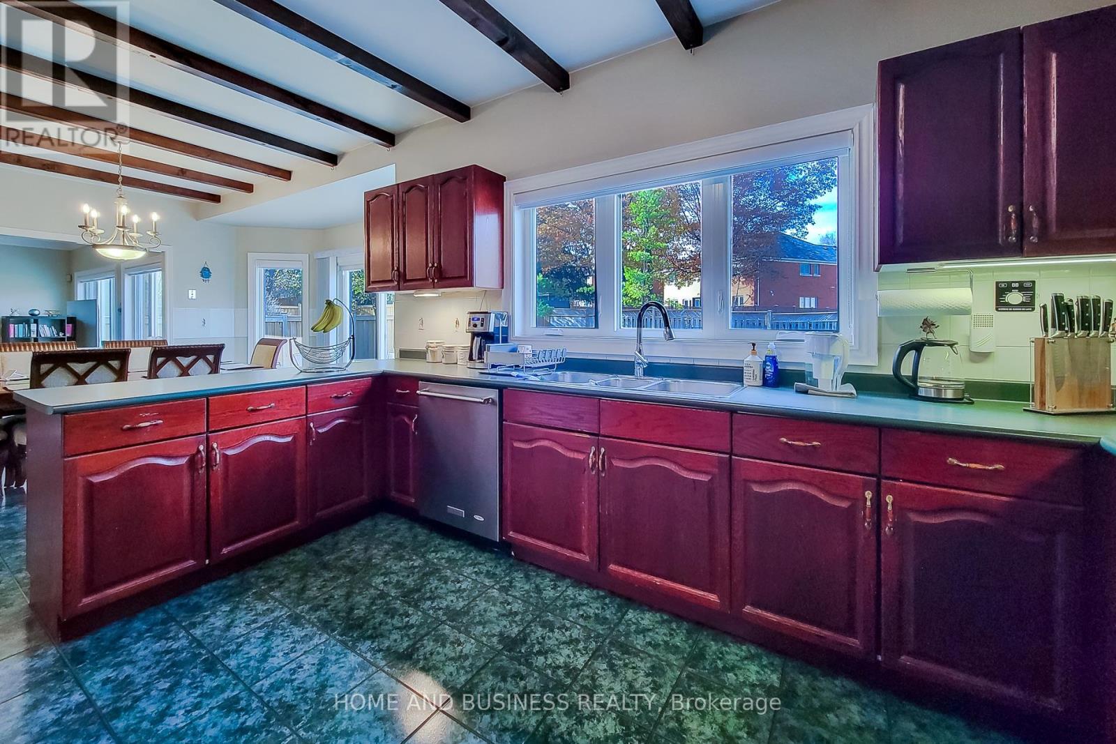 2427 Erin Centre Boulevard, Mississauga, Ontario  L5M 5B3 - Photo 13 - W12561128