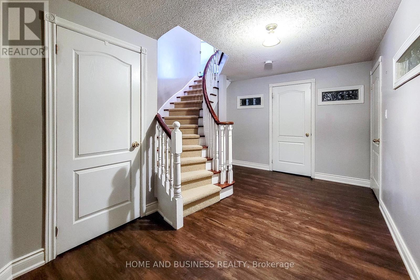 2427 Erin Centre Boulevard, Mississauga, Ontario  L5M 5B3 - Photo 33 - W12561128