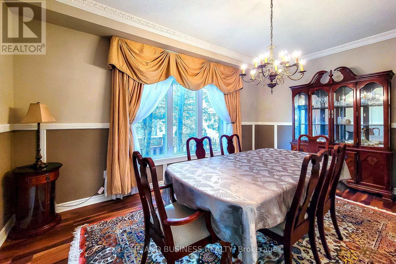 2427 Erin Centre Boulevard, Mississauga, Ontario  L5M 5B3 - Photo 7 - W12561128