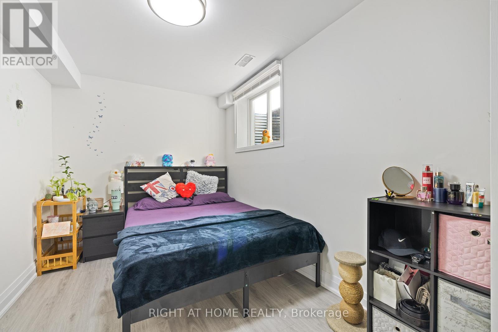 139 Freure Drive, Cambridge, Ontario N1S 0A2 - Photo 33 - X12561130