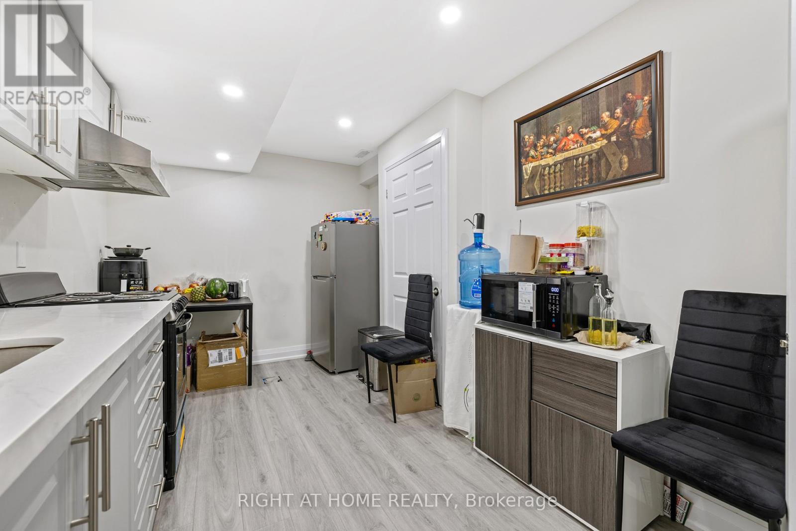 139 Freure Drive, Cambridge, Ontario N1S 0A2 - Photo 37 - X12561130