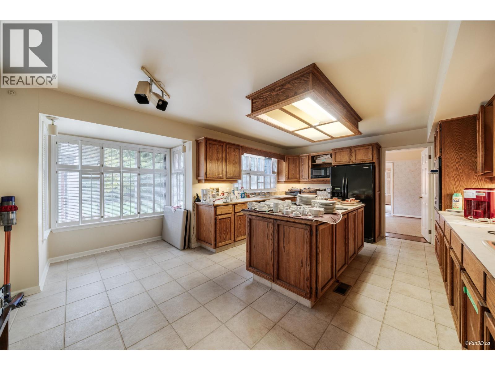 1226 Seymour Boulevard, North Vancouver, British Columbia  V7J 2J8 - Photo 9 - R3068728