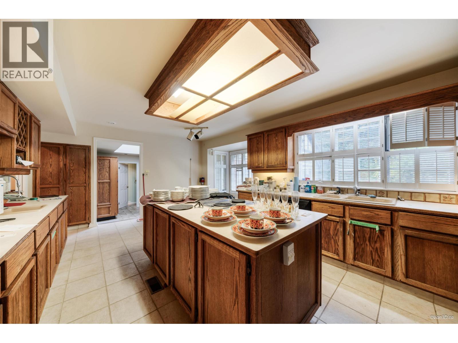 1226 Seymour Boulevard, North Vancouver, British Columbia  V7J 2J8 - Photo 10 - R3068728