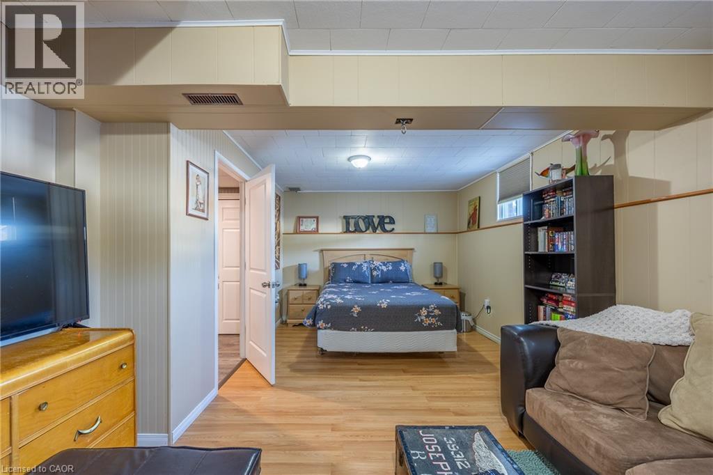 220 King Hiram Street, Ingersoll, Ontario  N5C 1L8 - Photo 20 - 40788949