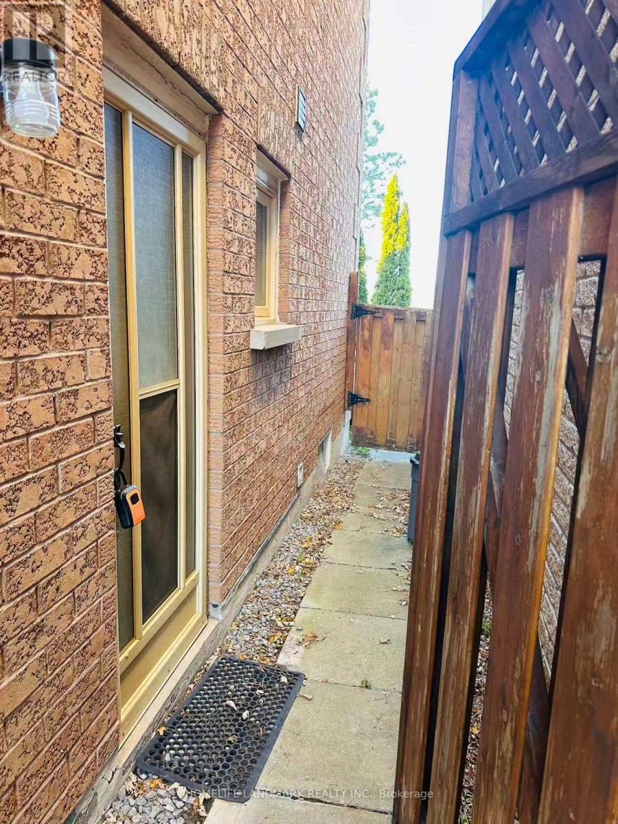 Basement - 203 Milliken Meadows Drive, Markham, Ontario  L3R 0V9 - Photo 22 - N12493886