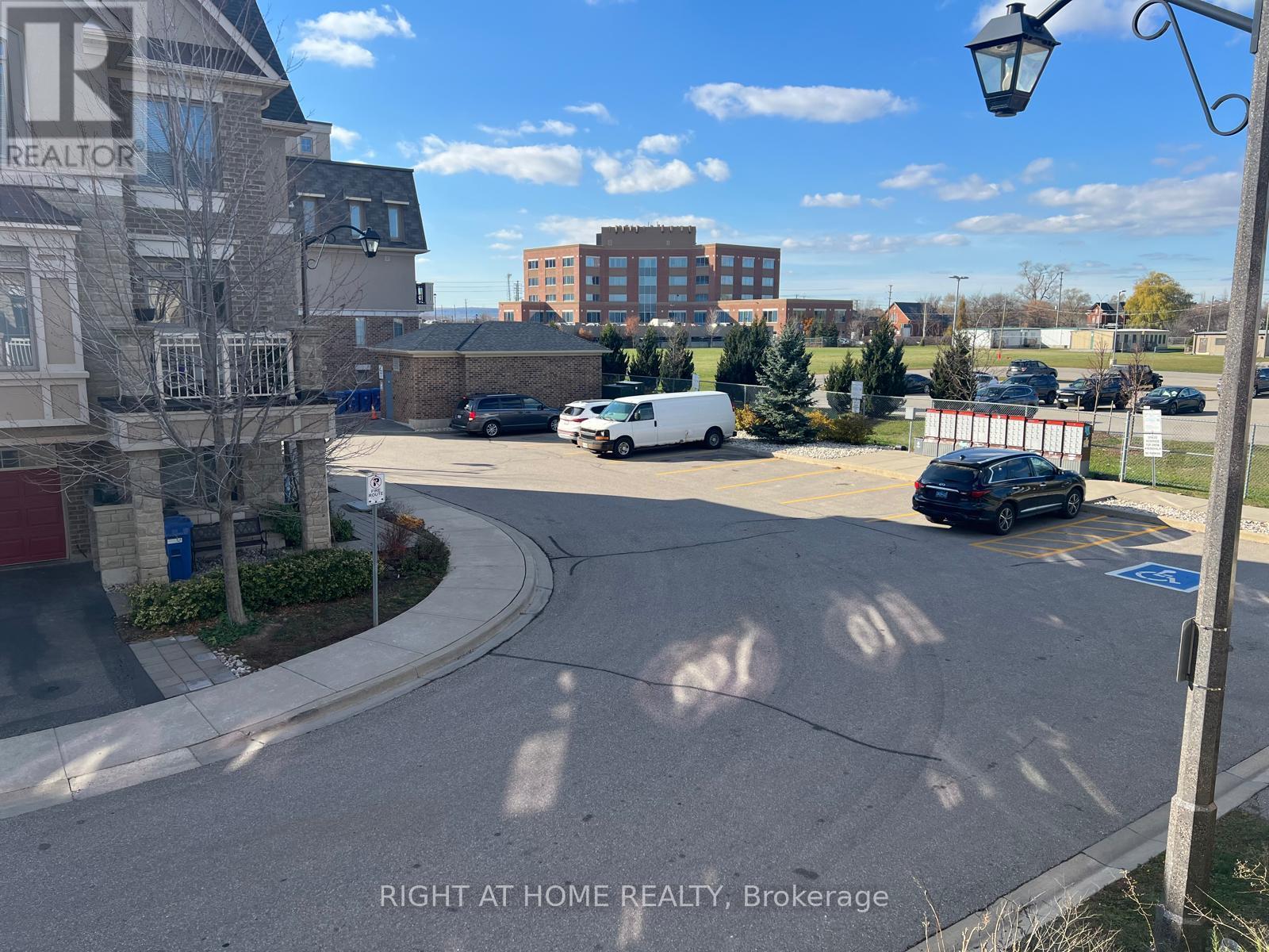 54 - 2435 Greenwich Drive, Oakville, Ontario  L6M 0S4 - Photo 24 - W12561140