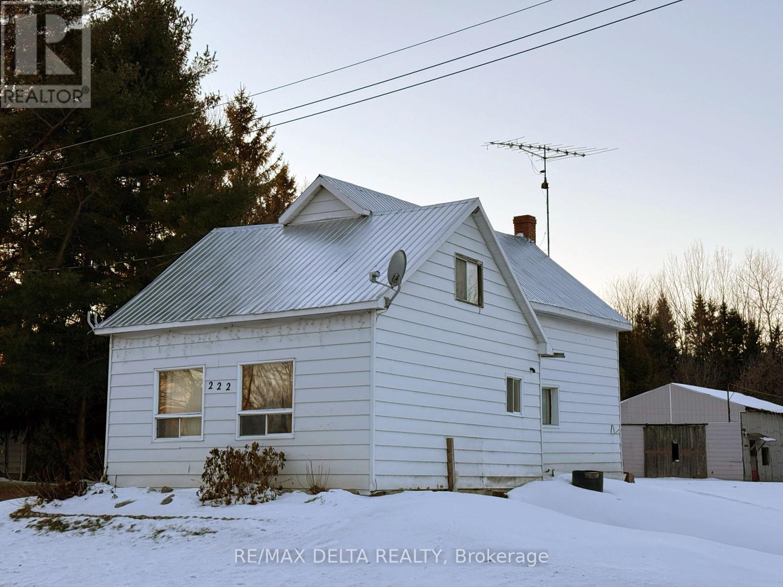 222 County Rd. 22 Road, The Nation, Ontario K0B 1N0 - Photo 8 - X12561156