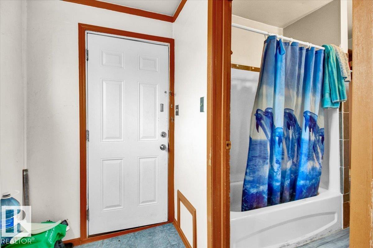 11010 106 Av Nw, Edmonton, Alberta  T5H 0R3 - Photo 25 - E4449936
