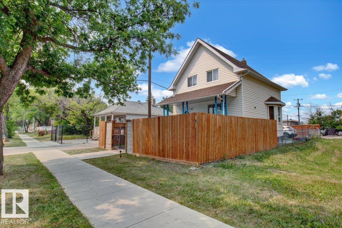 11010 106 Av Nw, Edmonton, Alberta  T5H 0R3 - Photo 9 - E4449936