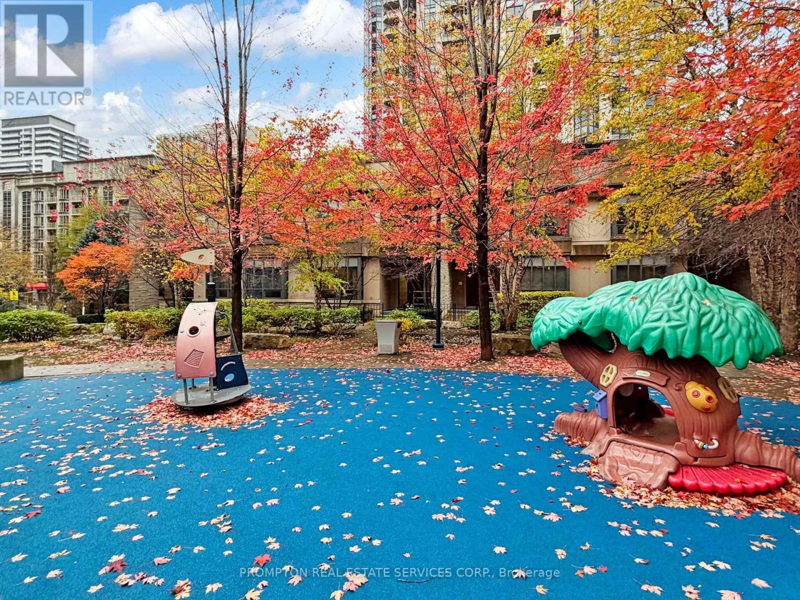 Th4 - 500 Doris Avenue, Toronto, Ontario  M2N 0C1 - Photo 48 - C12561152