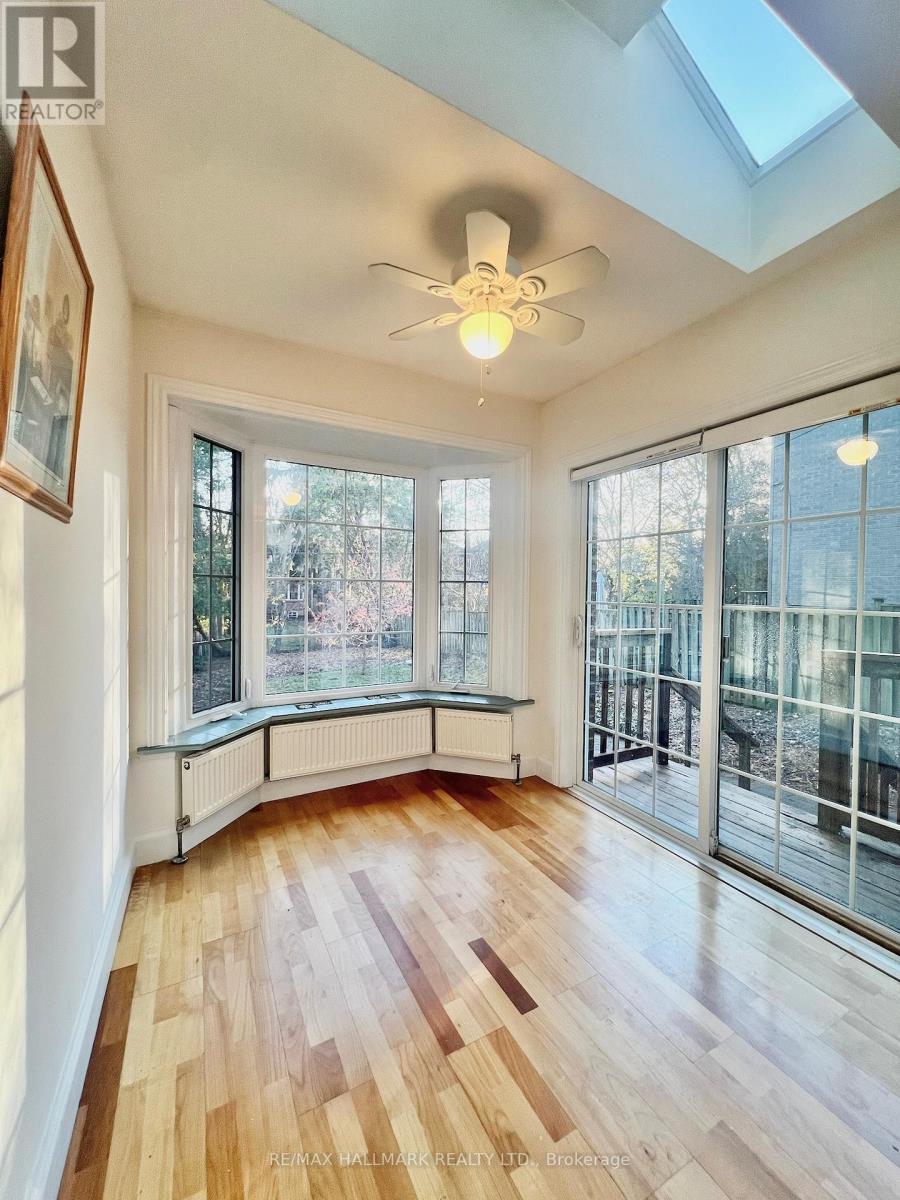 59 Divadale Drive, Toronto, Ontario  M4G 2P1 - Photo 11 - C12561166