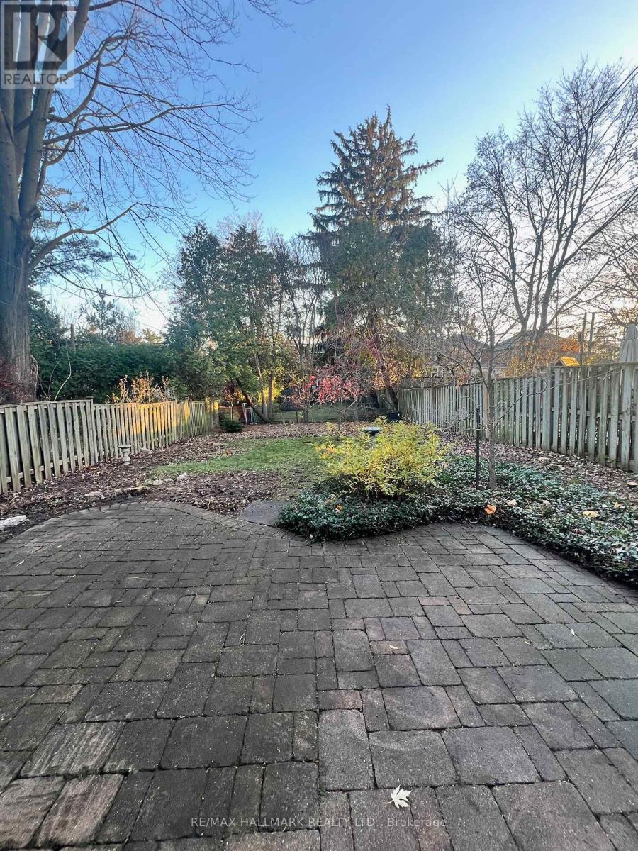 59 Divadale Drive, Toronto, Ontario  M4G 2P1 - Photo 28 - C12561166