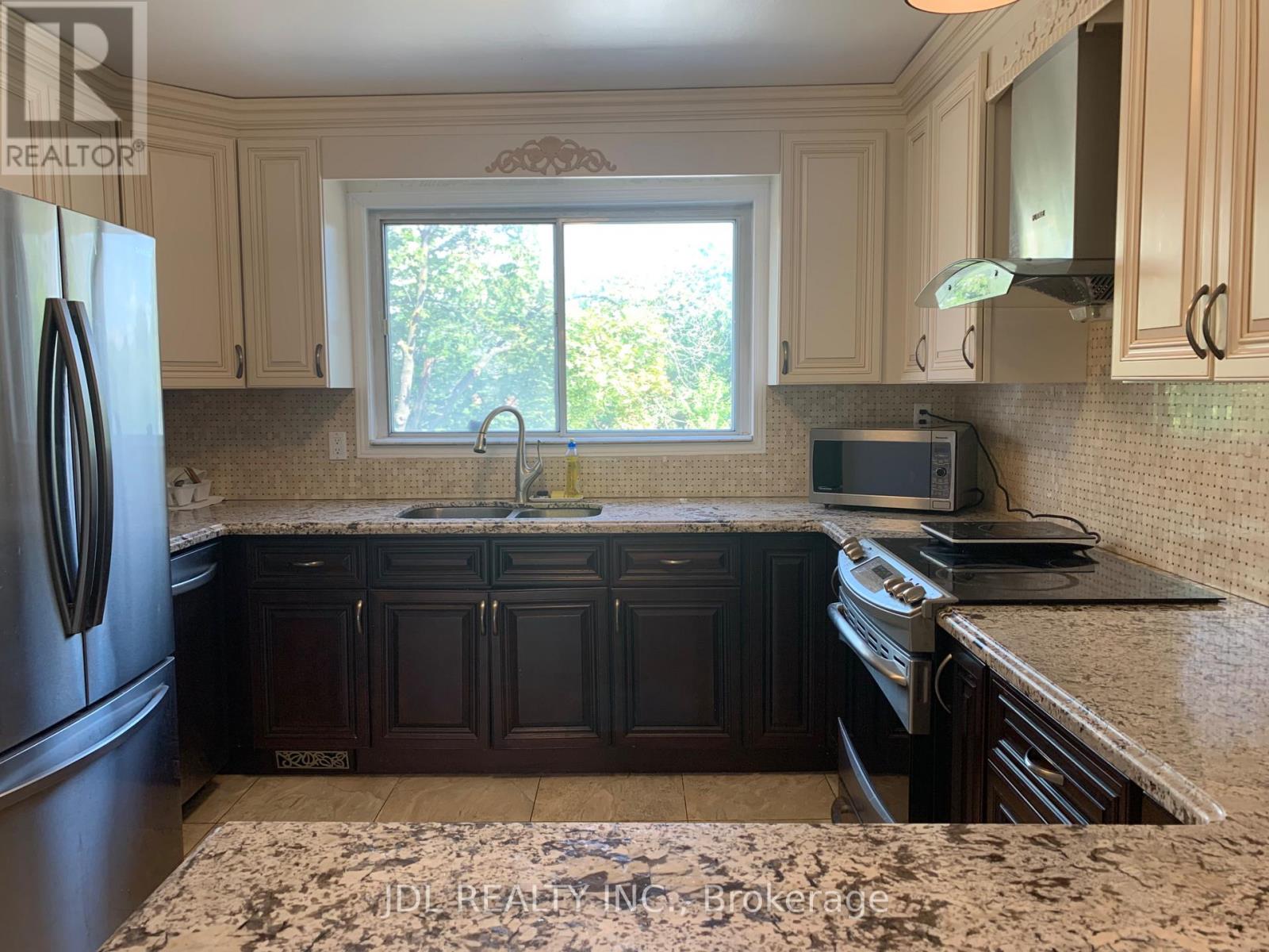 135 Corinthian Boulevard, Toronto, Ontario  M1W 1B7 - Photo 14 - E12561174