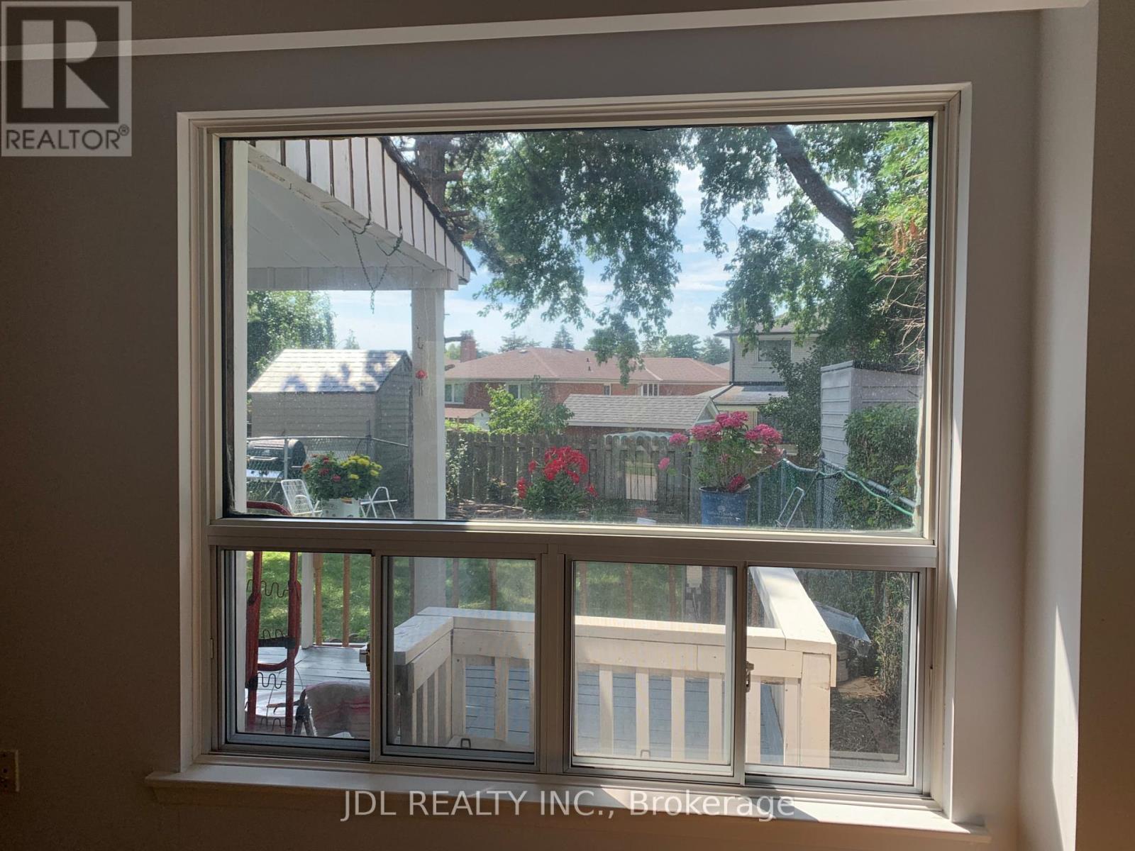 135 Corinthian Boulevard, Toronto, Ontario  M1W 1B7 - Photo 20 - E12561174