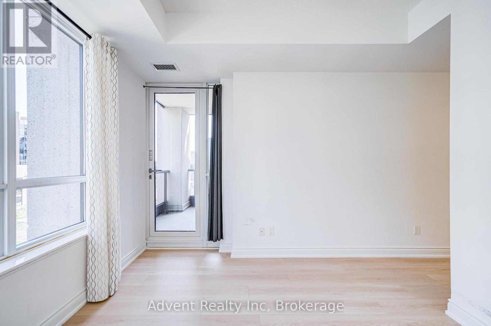 611 - 33 Clegg Road, Markham, Ontario  L6G 0B2 - Photo 16 - N12561172