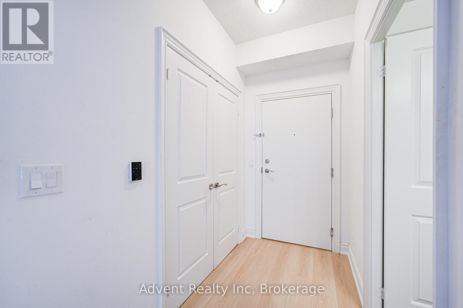 611 - 33 Clegg Road, Markham, Ontario  L6G 0B2 - Photo 2 - N12561172