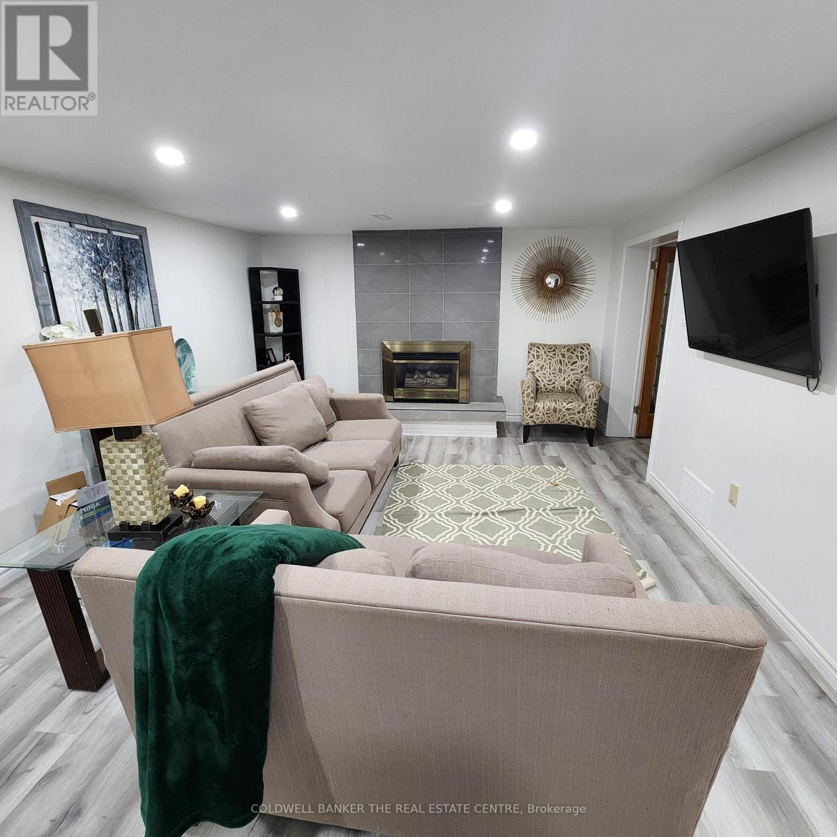 #2 - 295 Duckworth Street, Barrie, Ontario  L4M 3X5 - Photo 5 - S12561164