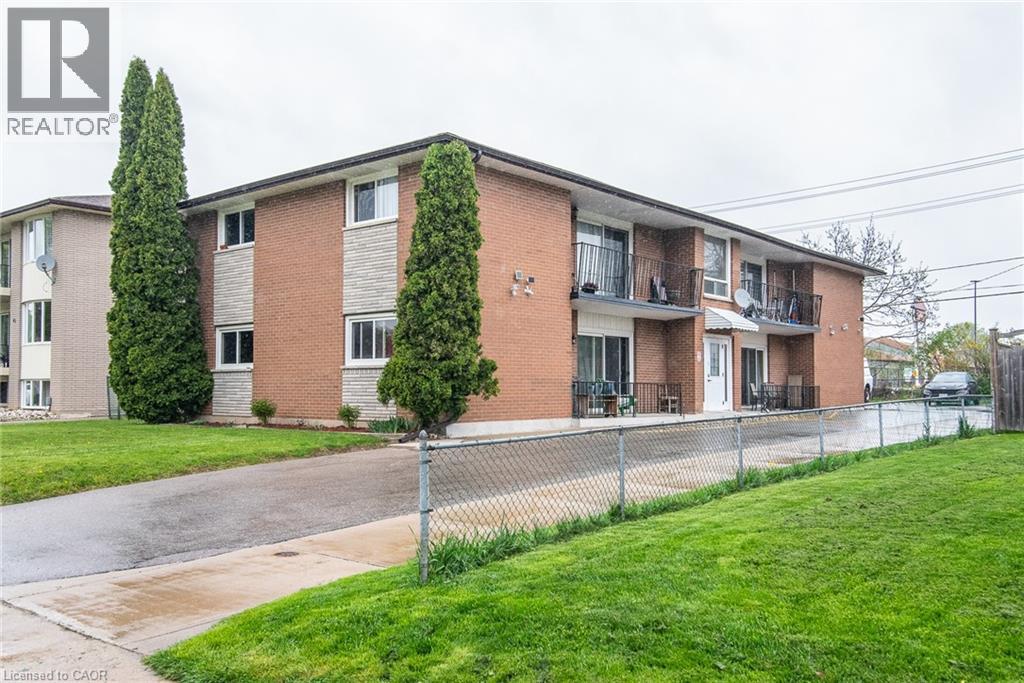 39 SECORD Avenue, Kitchener, Ontario