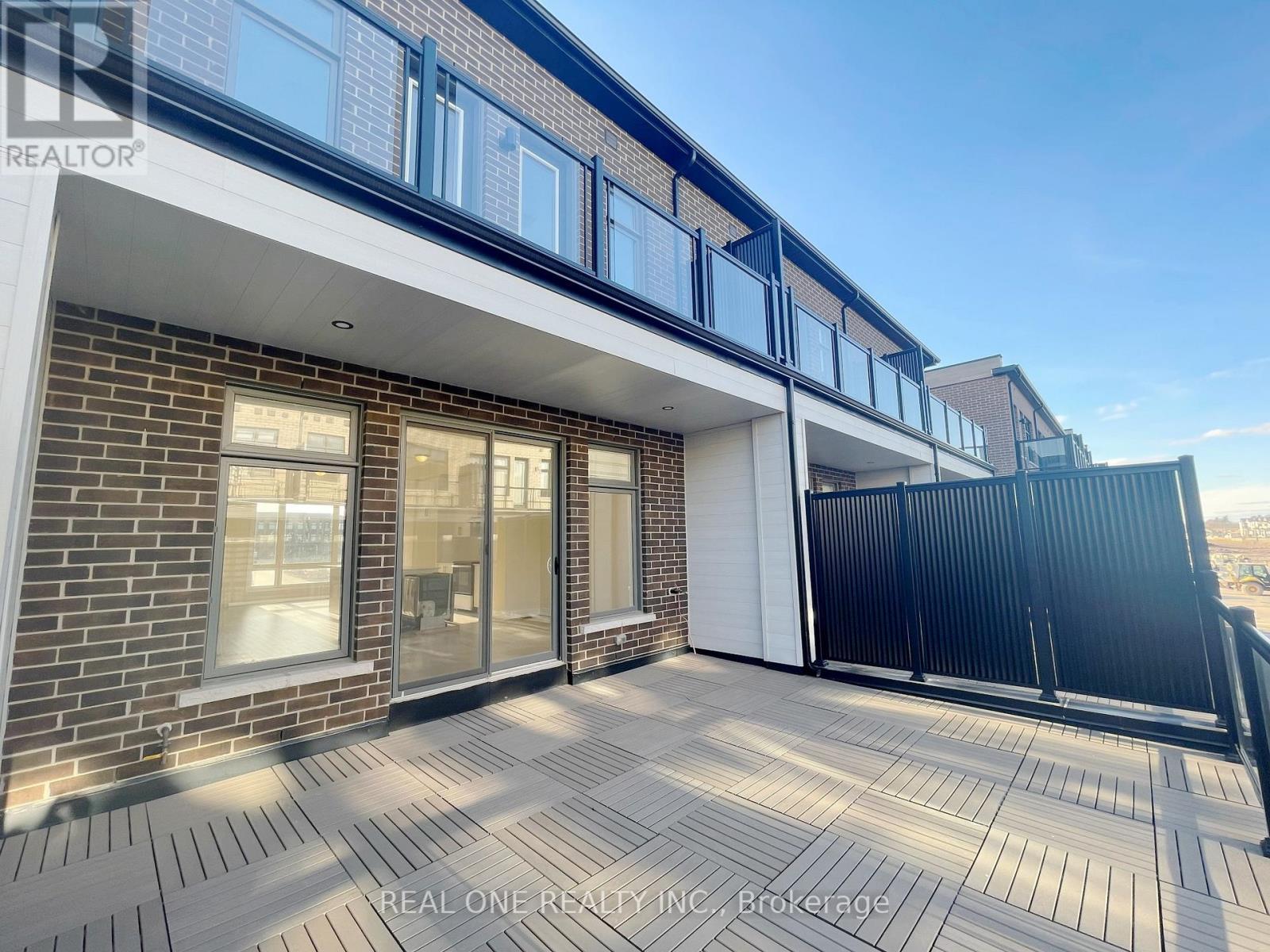 3073 Welsman Gardens, Oakville, Ontario  L6H 7Z2 - Photo 13 - W12561170