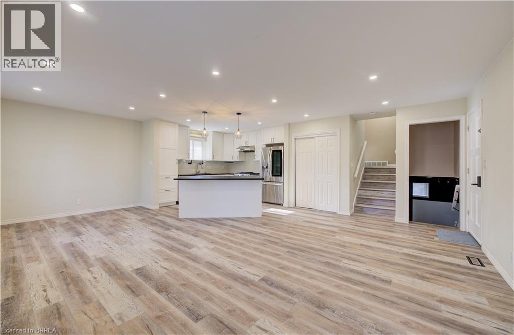 124 Oak Street, Simcoe, Ontario  N3Y 4S3 - Photo 7 - 40789207