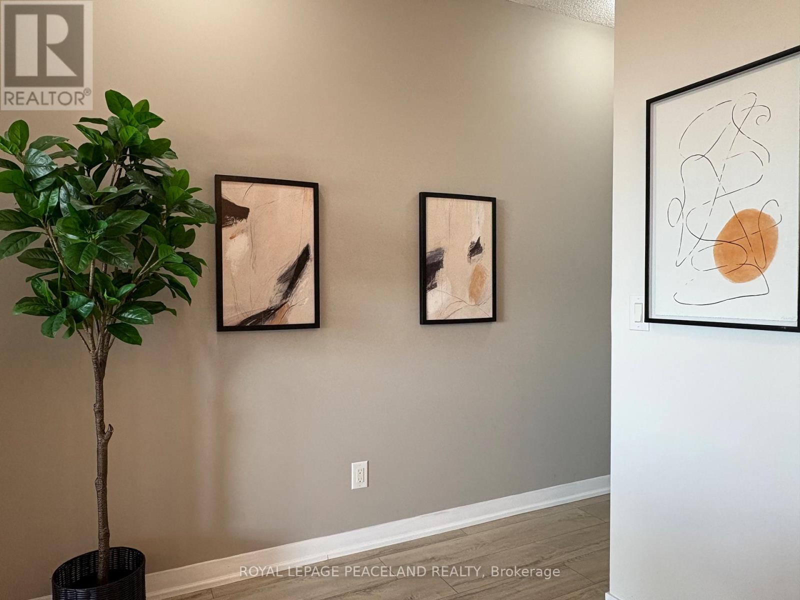 1105 - 60 Berwick Avenue, Toronto, Ontario  M5P 0A3 - Photo 8 - C12531096