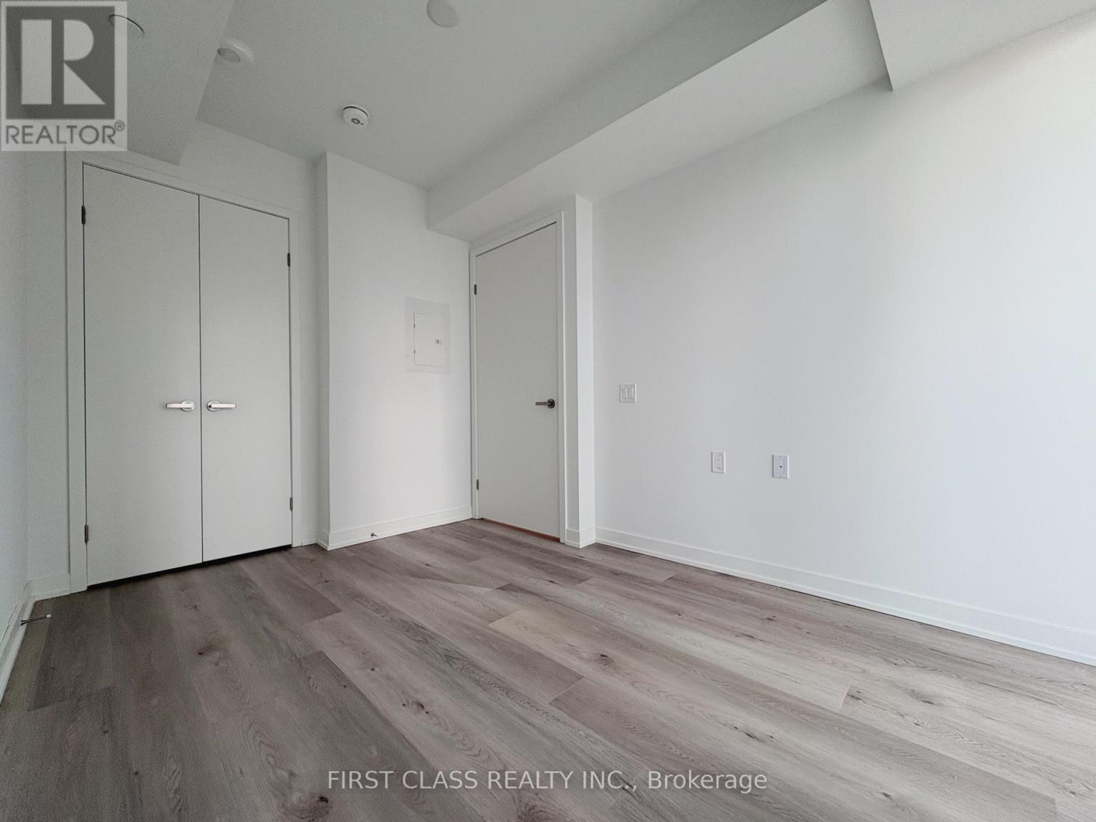 816 - 88 Queen Street E, Toronto, Ontario  M5C 0B6 - Photo 12 - C12561198