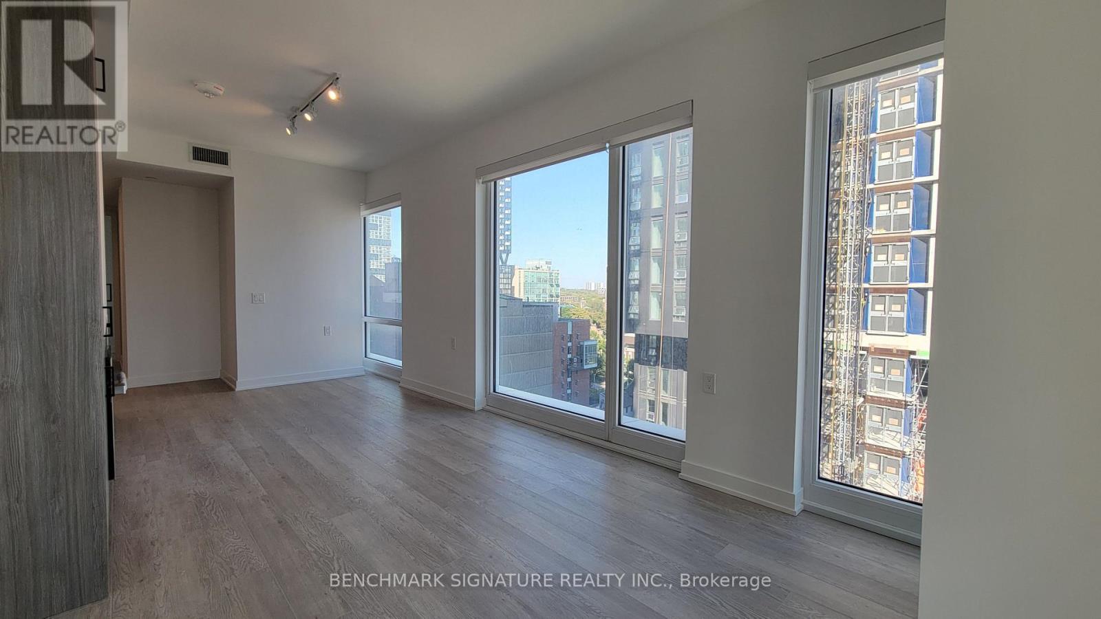 5303 - 88 Queen Street E, Toronto, Ontario  M5C 0B6 - Photo 11 - C12561218